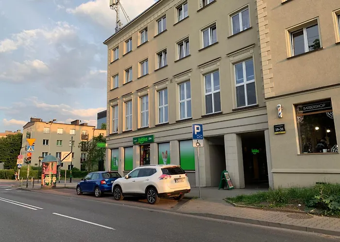 Stylowy Kat W Kameralnej Kamienicy